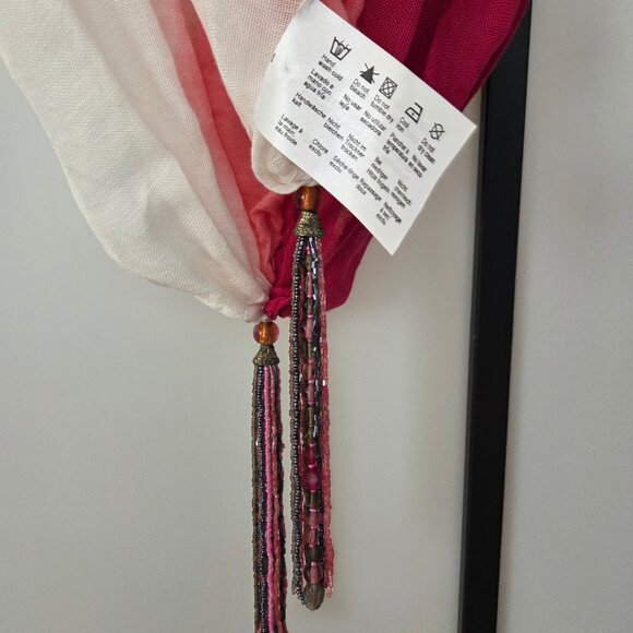 ✨ ESPRIT Ombre Tassel Scarf – Elegant & Eye-Catching ✨f - Picture 1 of 3